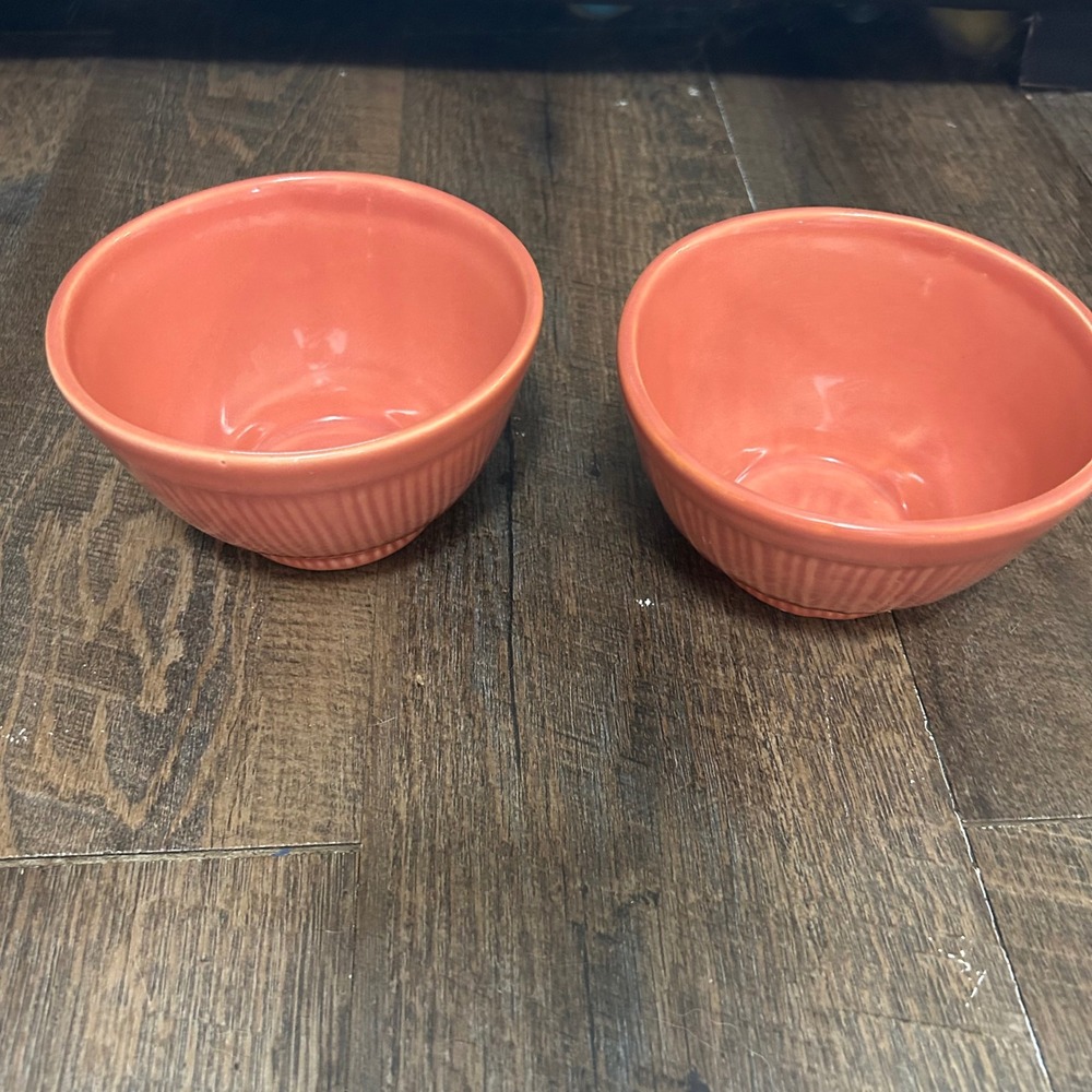 Barbara Eigen Pottery Ribbed Coral Glazed Ceramic Bowls Set of 2 Made in USA MCM